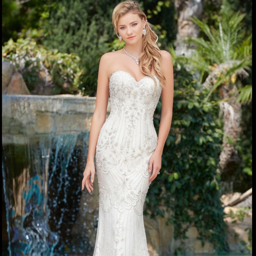 Kittychen Wedding Dress